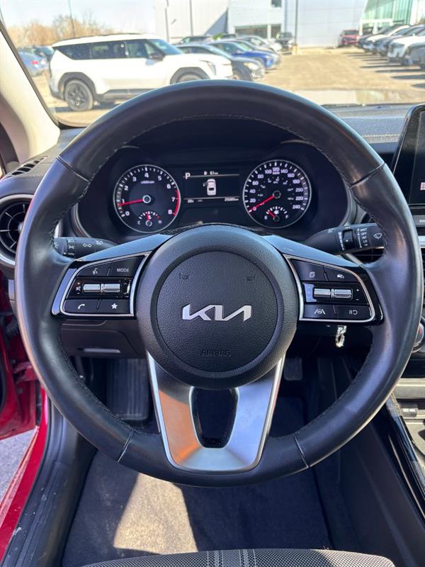 kia Forte 2024 - 8