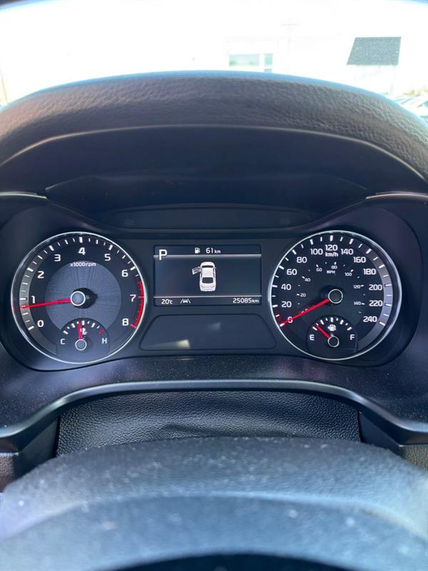 kia Forte 2024 - 9