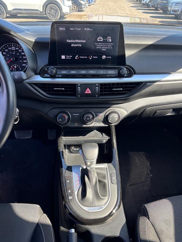 kia Forte 2024 - 14