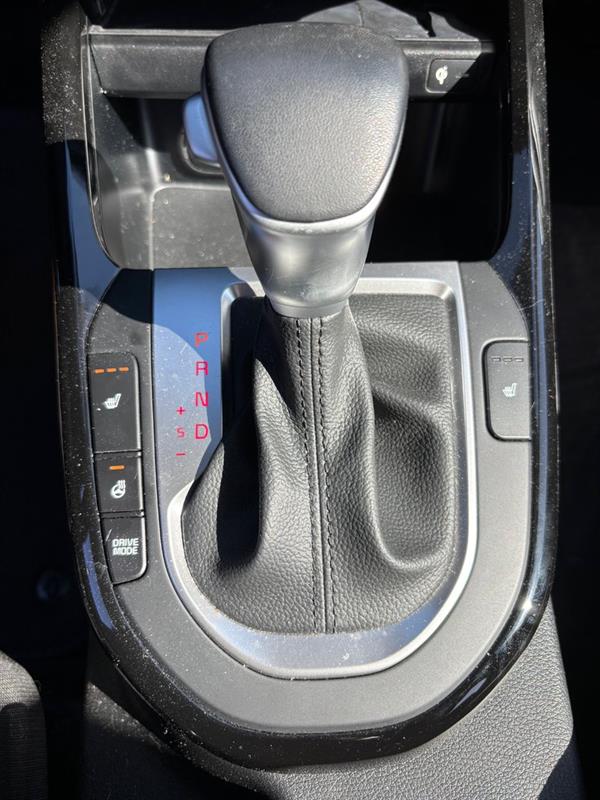 kia Forte 2024 - 17