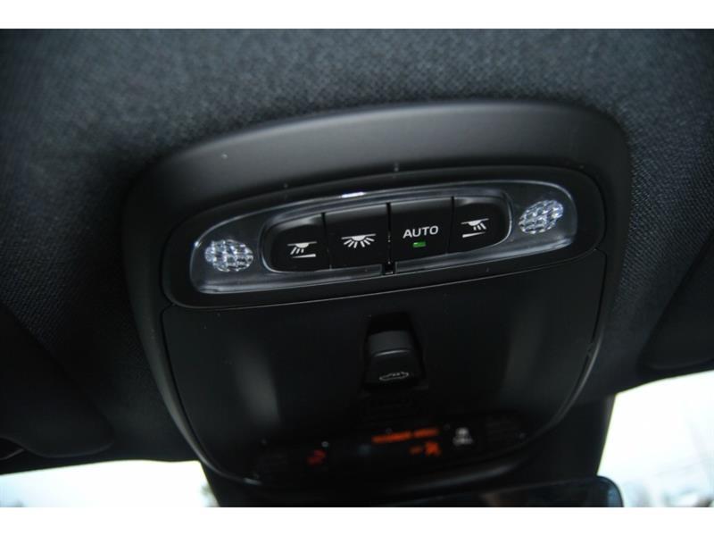 2022 Volvo C40 - Image 23