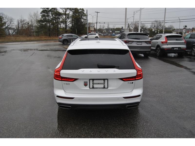 2020 Volvo V60 - Image 4