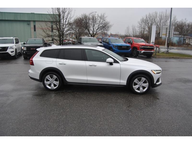 2020 Volvo V60 - Image 6