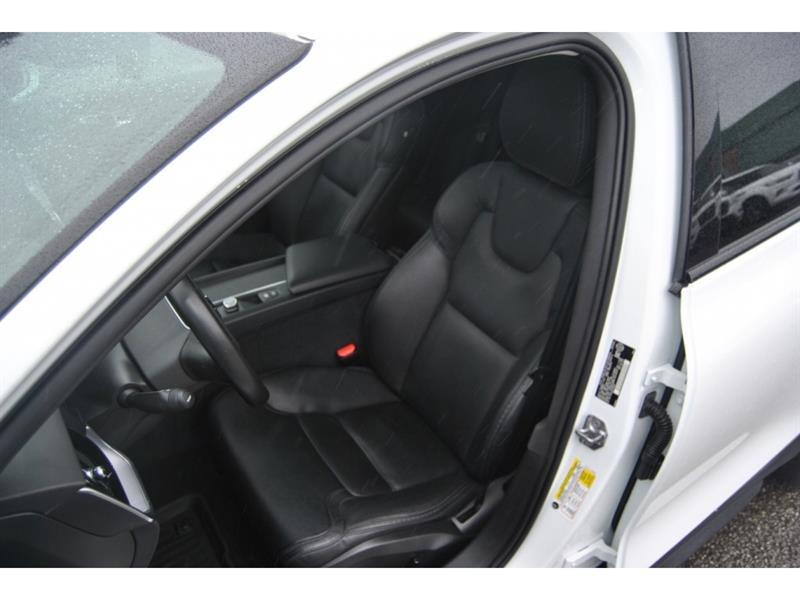 2020 Volvo V60 - Image 9