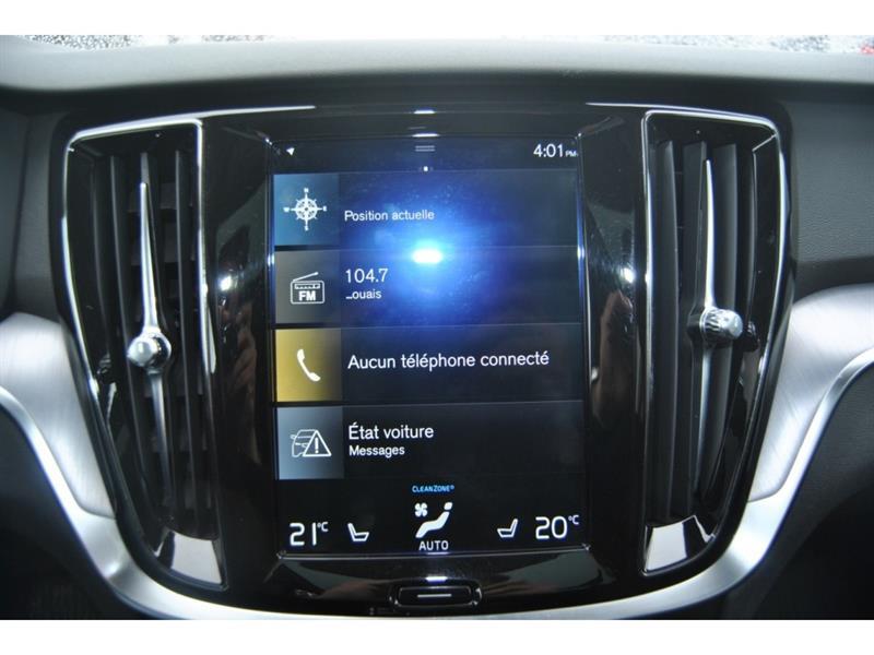 2020 Volvo V60 - Image 17