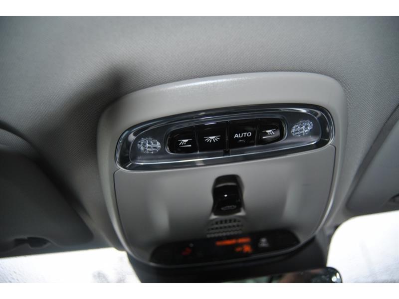 2020 Volvo V60 - Image 23