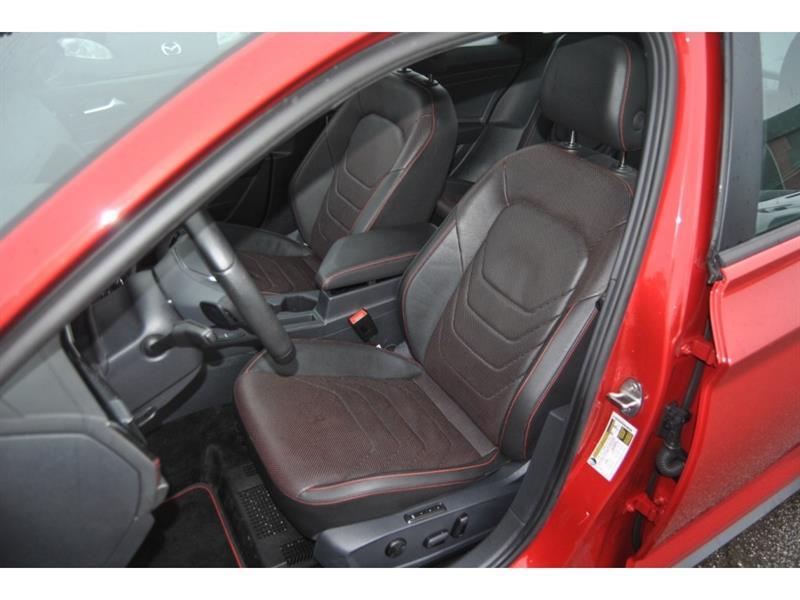 2024 Volkswagen Jetta - Image 9