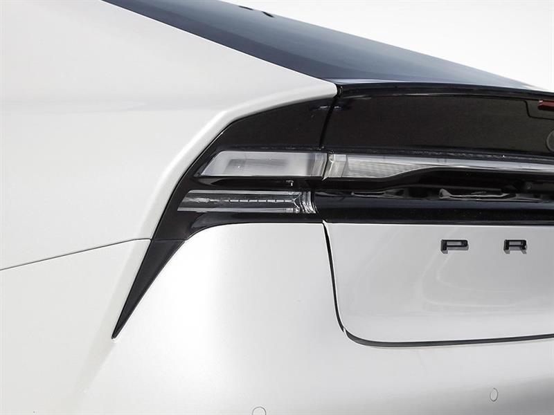 2026 Toyota Prius - Image 11