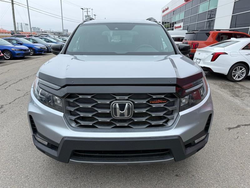 2024 Honda Passport - Image 9