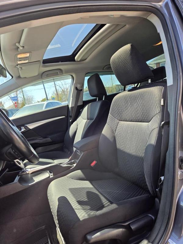 2014 Honda Civic - Image 16