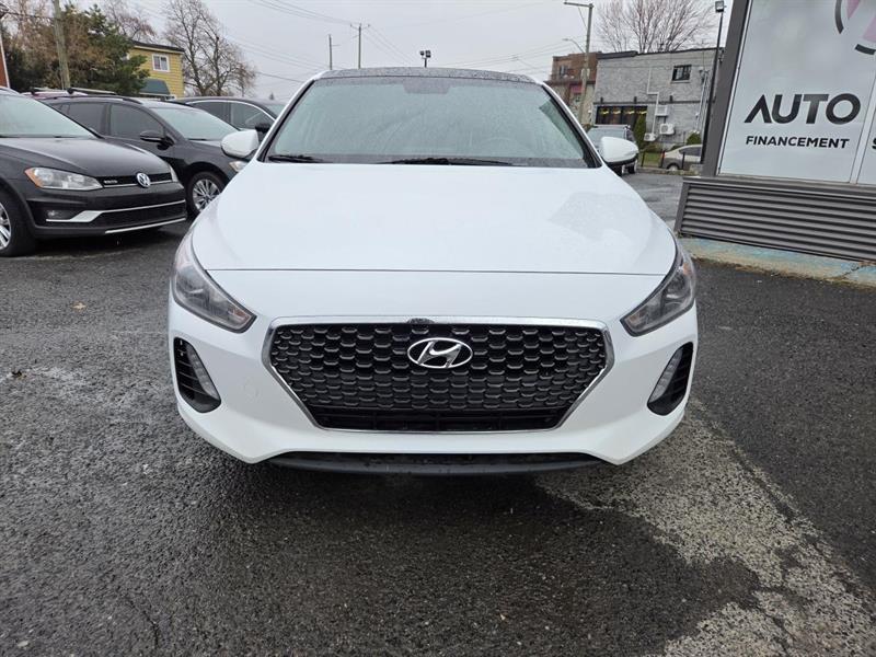 2018 Hyundai Elantra - Image 2
