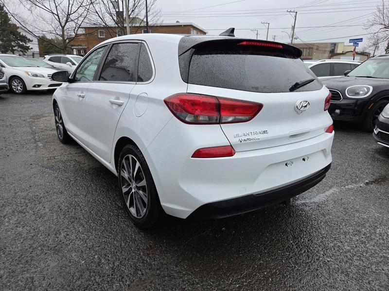 2018 Hyundai Elantra - Image 5