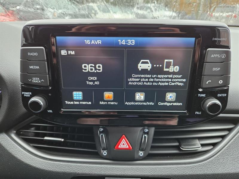 2018 Hyundai Elantra - Image 23