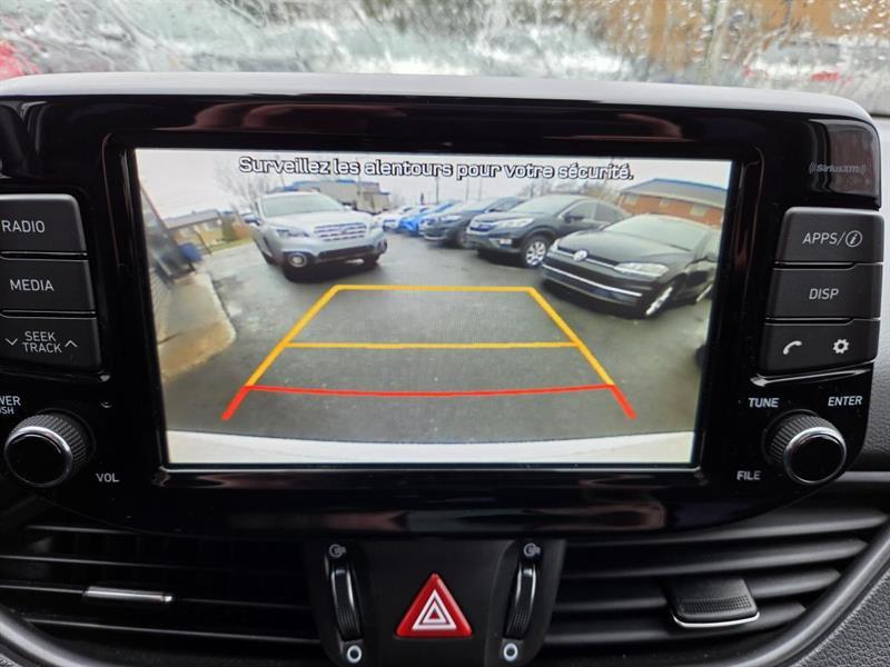 2018 Hyundai Elantra - Image 24