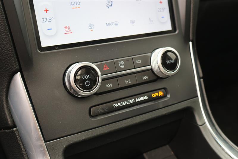ford Edge 2022 - 25