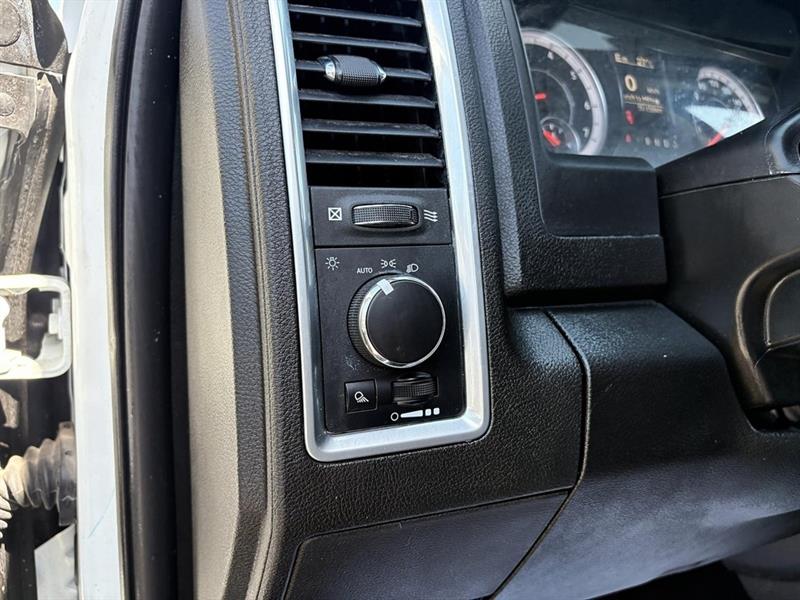 ram 1500 Classic 2023 - 13
