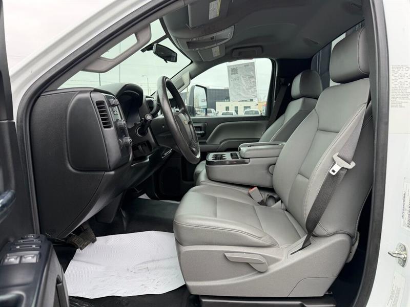 chevrolet Silverado 2020 - 27