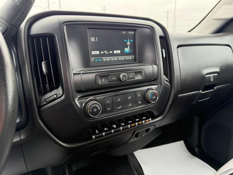 chevrolet Silverado 2020 - 32