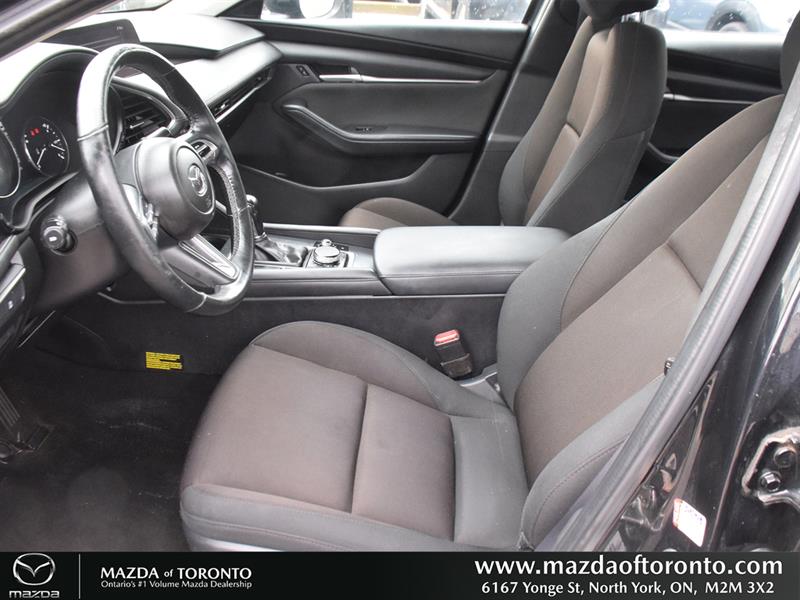 mazda Mazda3 2021 - 11