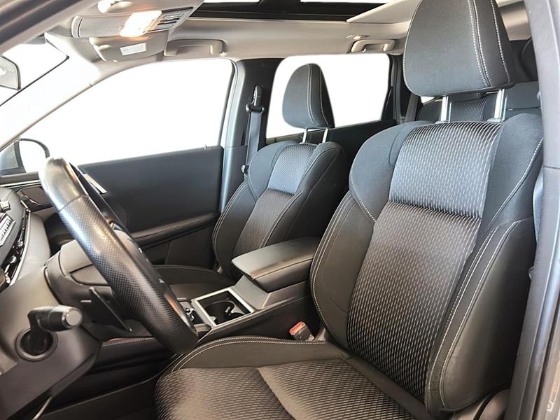 mitsubishi OUTLANDER SE 2022 - 17