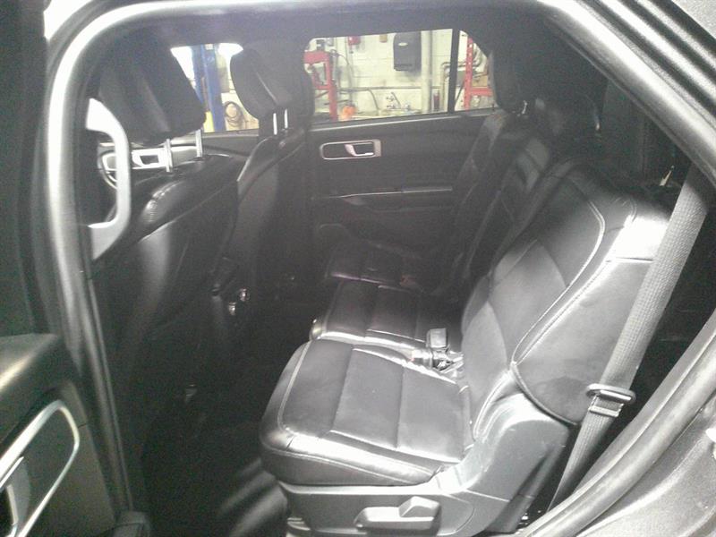ford Explorer 2020 - 11