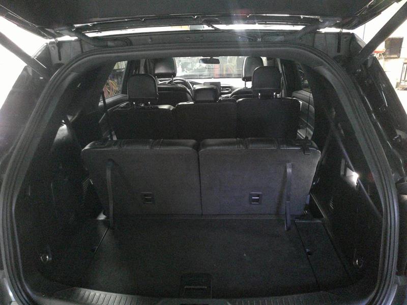ford Explorer 2020 - 16