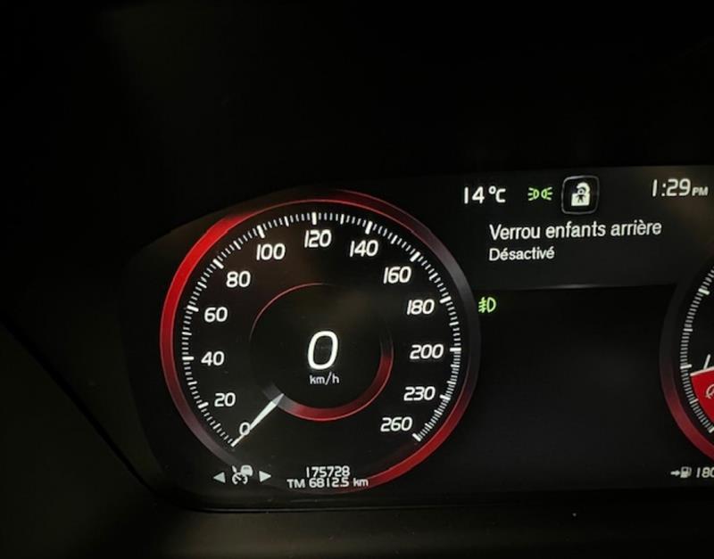 volvo XC90 2018 - 14