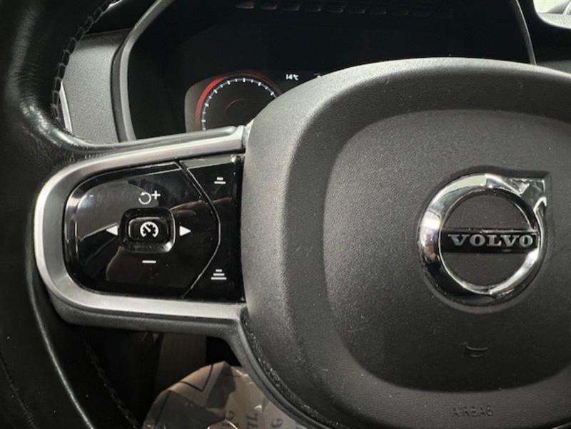 volvo XC90 2018 - 16