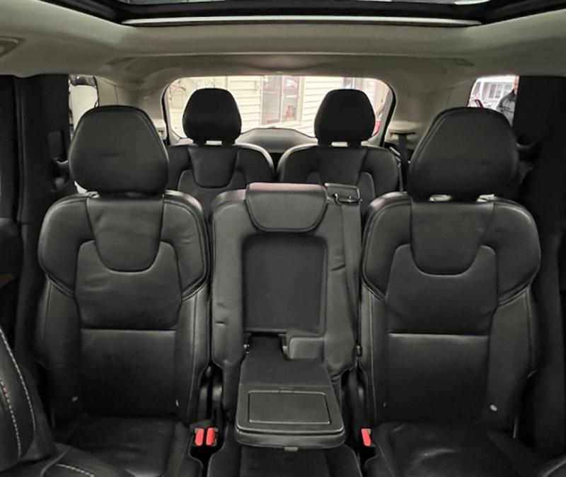 volvo XC90 2018 - 34