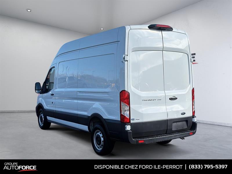 ford Transit fourgon utilitaire 2022 - 4