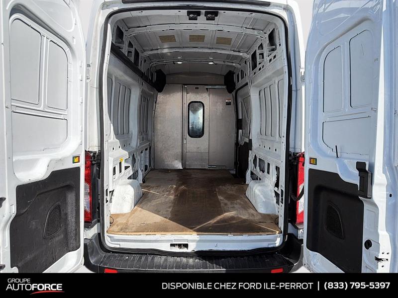 ford Transit fourgon utilitaire 2022 - 9