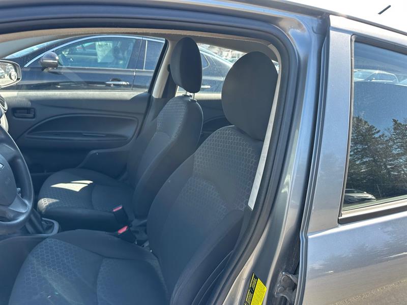 mitsubishi Mirage 2015 - 7