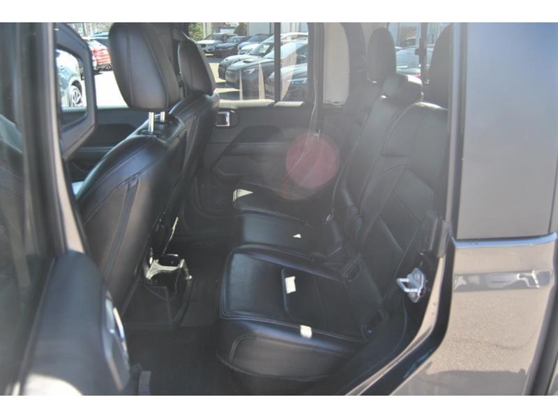 2020 Jeep Gladiator - Image 10