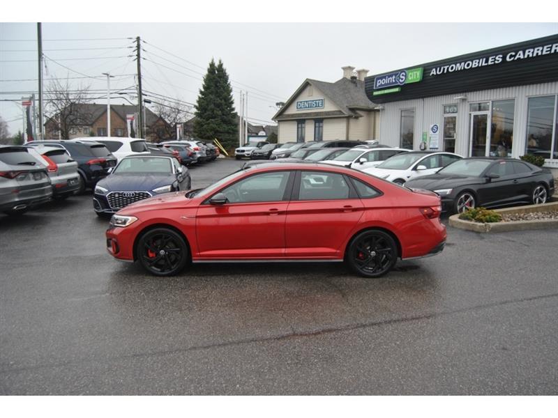 2024 Volkswagen Jetta - Image 2