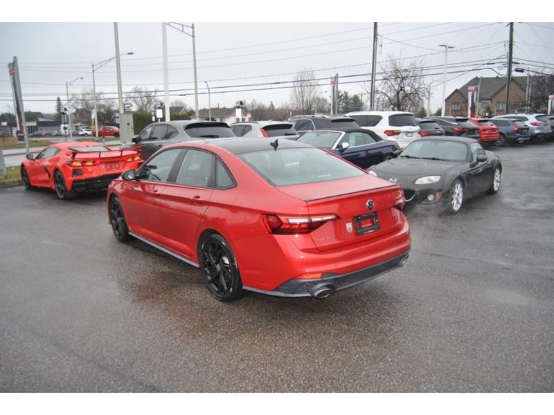 2024 Volkswagen Jetta - Image 3