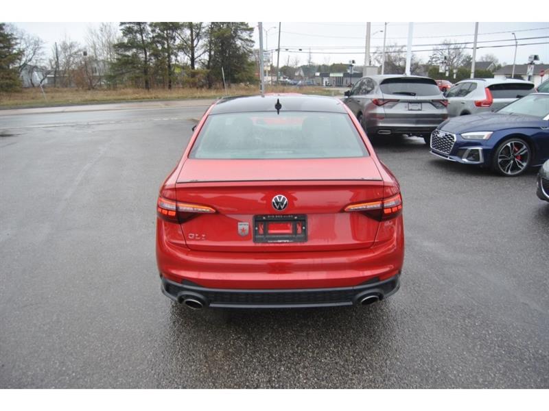 2024 Volkswagen Jetta - Image 4