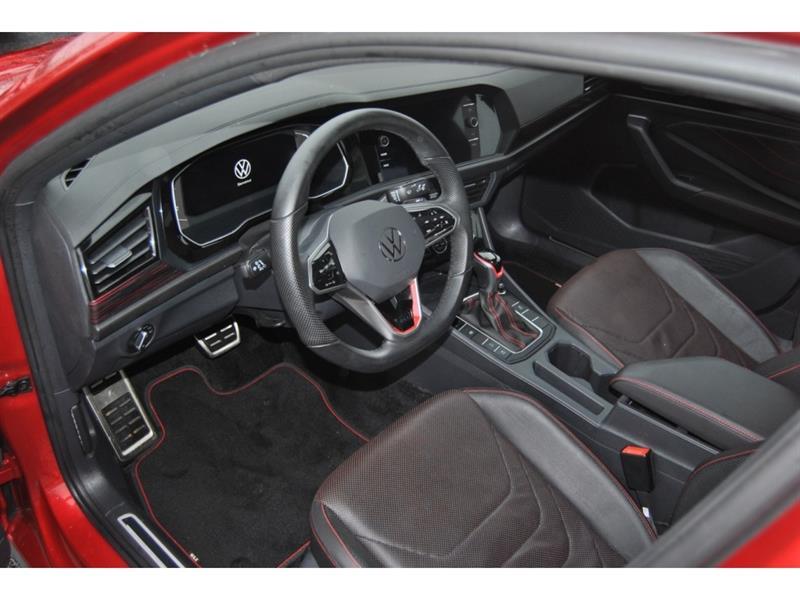 2024 Volkswagen Jetta - Image 12