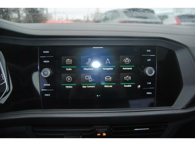 2024 Volkswagen Jetta - Image 18