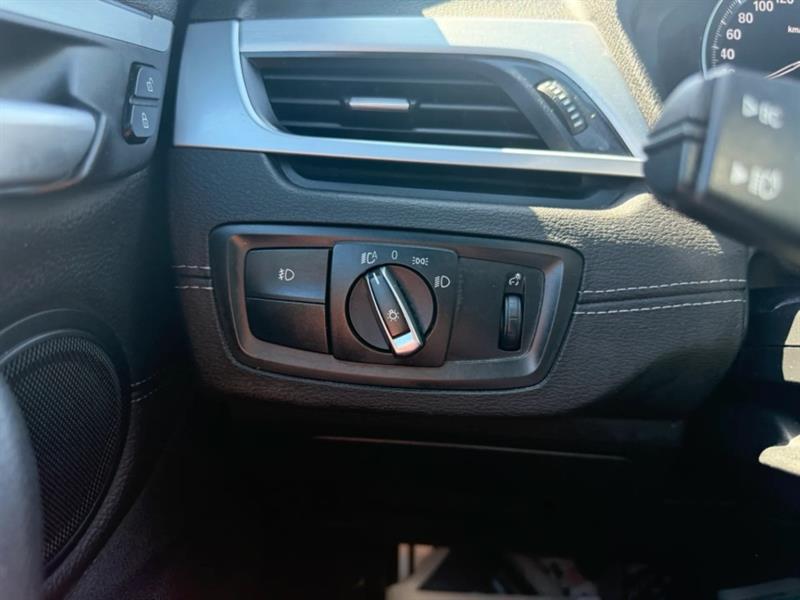 bmw X1 2021 - 11