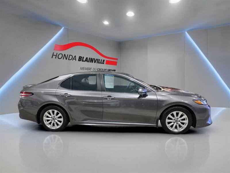 toyota Camry 2018 - 7