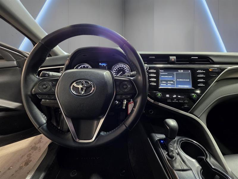 toyota Camry 2018 - 10