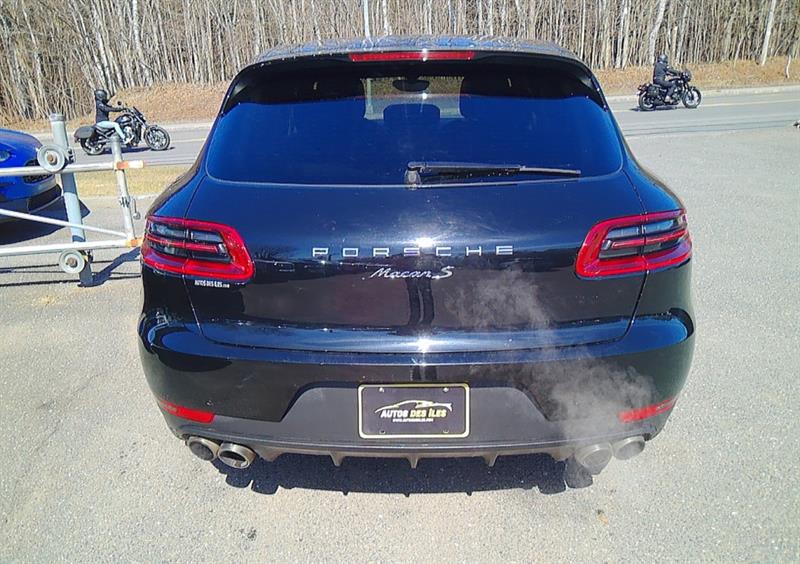 Porsche Macan 12