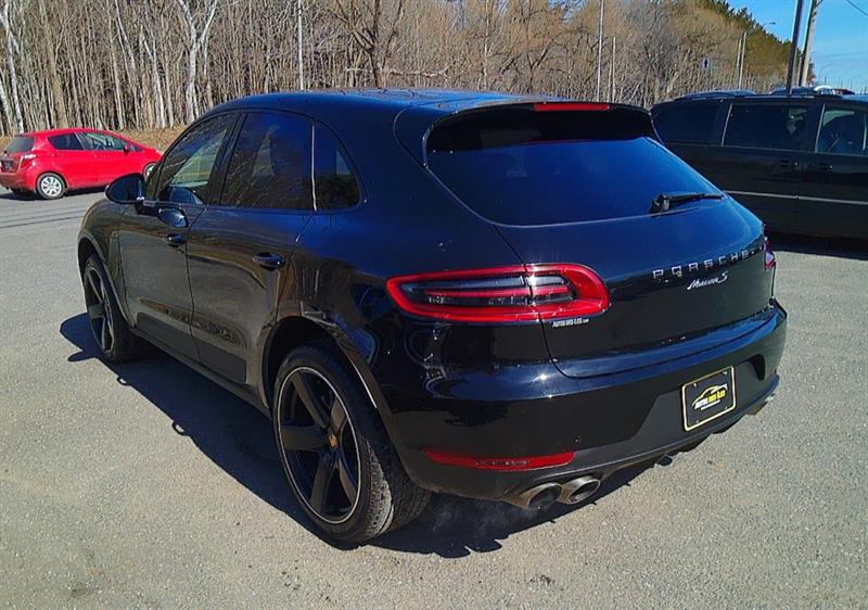Porsche Macan 14