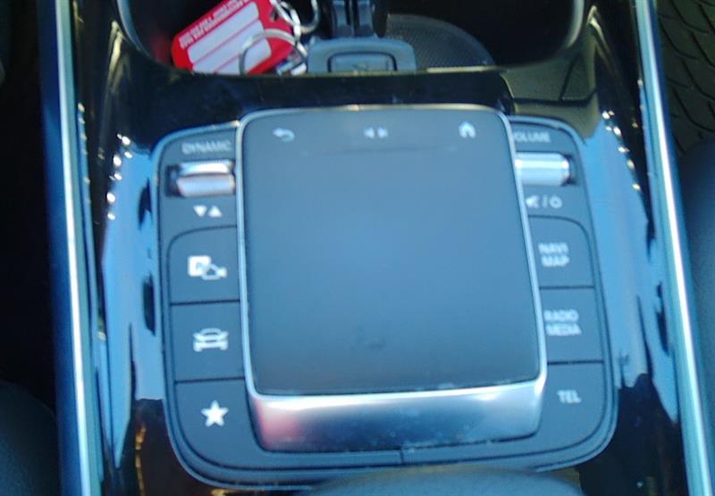 mercedes-benz GLA 2023 - 23