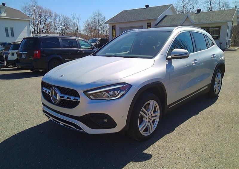 mercedes-benz GLA 2023 - 27