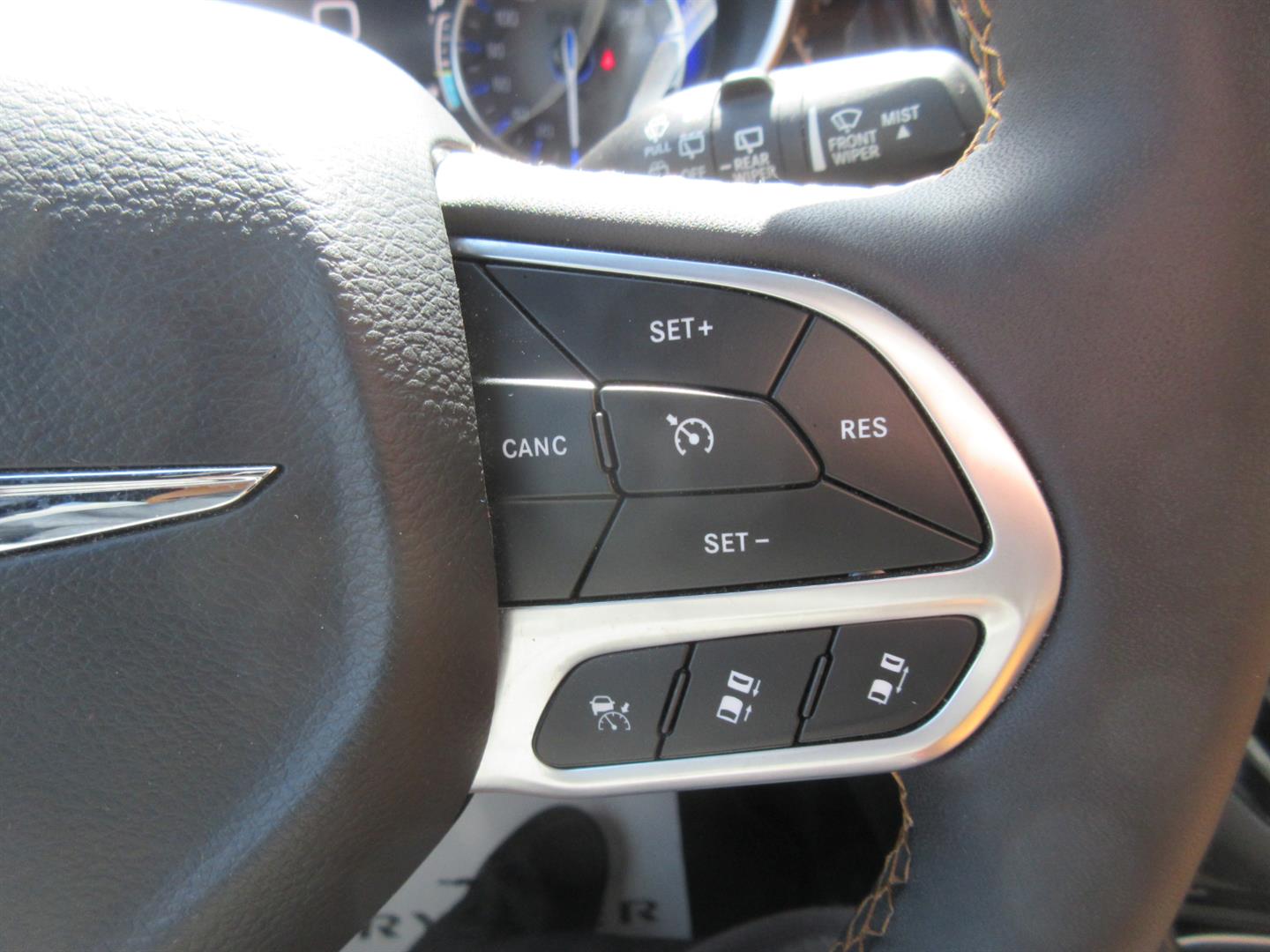 chrysler Pacifica 2022 - 30