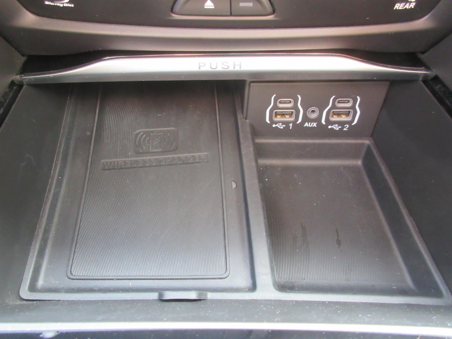 chrysler Pacifica 2022 - 37