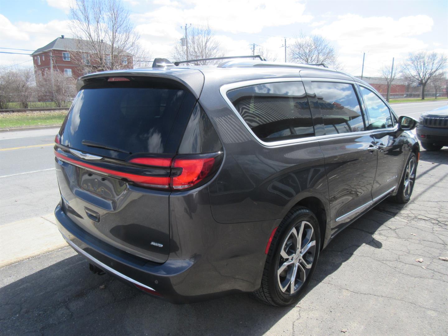 chrysler Pacifica 2022 - 13