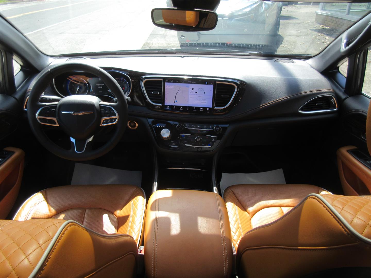 chrysler Pacifica 2022 - 5
