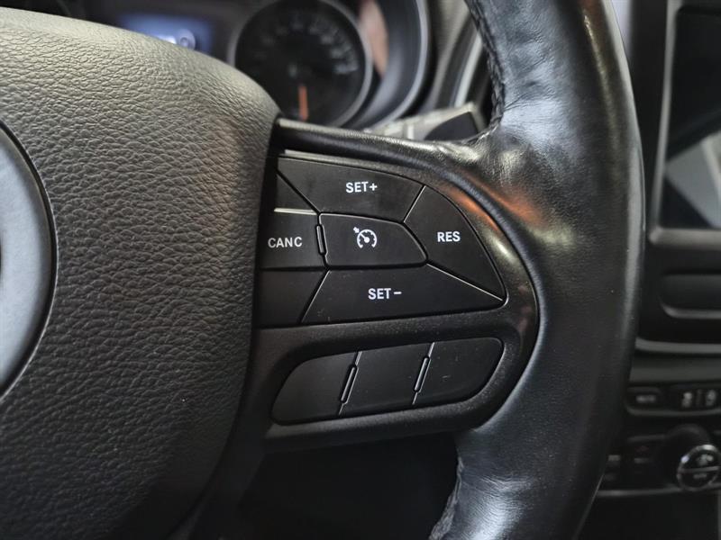 jeep Cherokee 2019 - 17